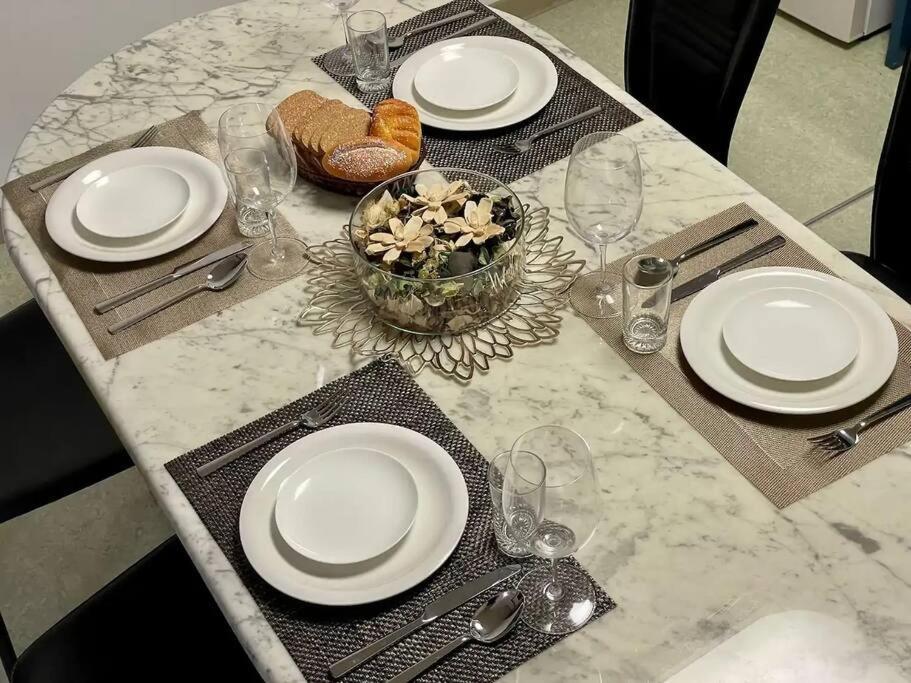 Roomy 4Br Home Sleeps 9／Shinosaka／Large Groups Ngoại thất bức ảnh